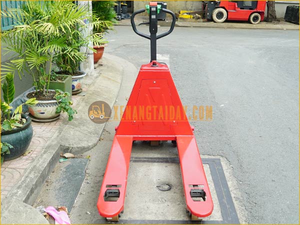Xe nâng tay điện thấp bán tự động 1.5 tấn NOBLELIFT MỚI 100%